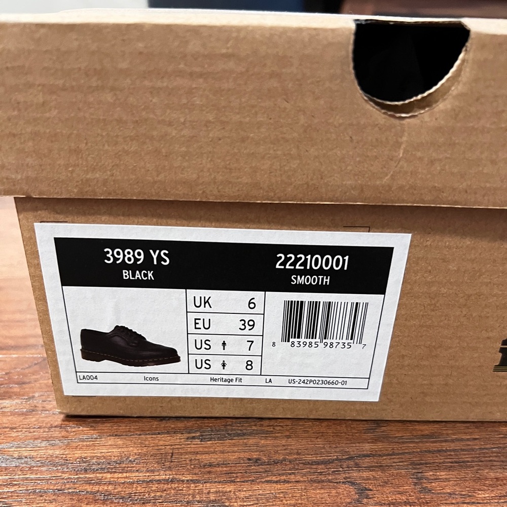 Dr. Martens “Smooth” - Picture 5 of 5